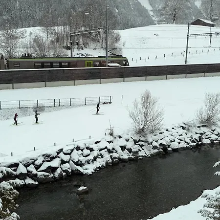 דירה Waterfall View קנדרסטג